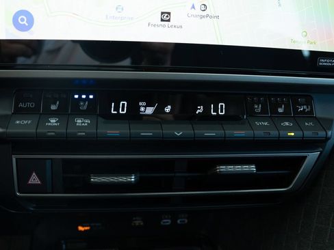 Used 2025 Toyota Camry XLE w/ Premium Plus Package FWD image 10