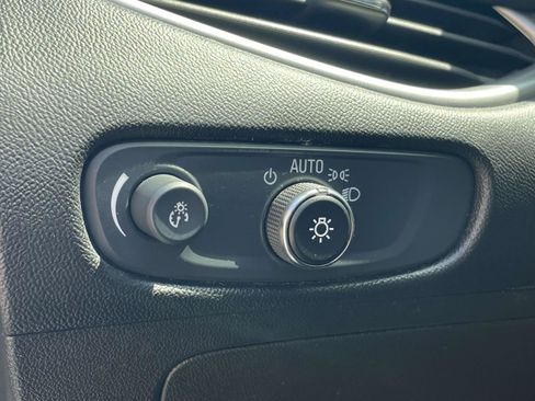 Used 2024 Chevrolet Malibu LT FWD image 16