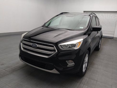 Used 2017 Ford Escape SE w/ Equipment Group 201A FWD image 15