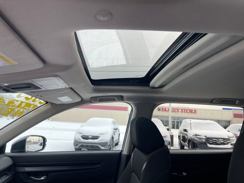 Used 2023 Honda CR-V EX image 12