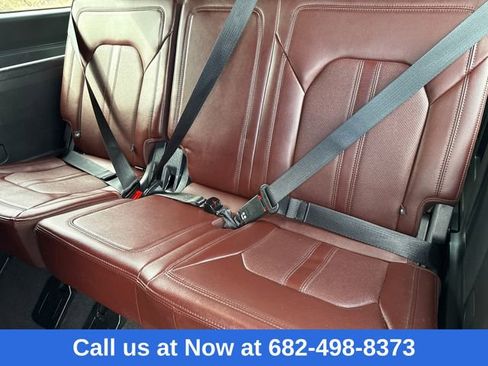 Used 2024 Ford Expedition Limited image 17