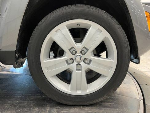 Used 2012 Jeep Liberty Limited Jet w/ Comfort/Convenience Group image 40