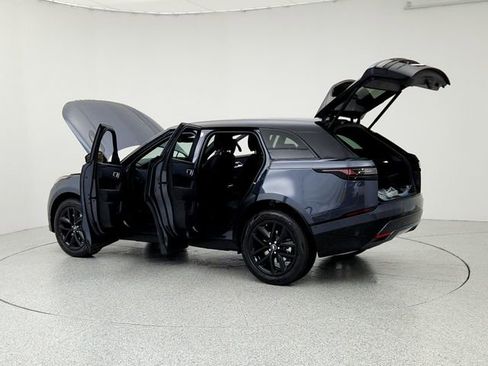 New 2026 Land Rover Range Rover Velar Dynamic SE image 12