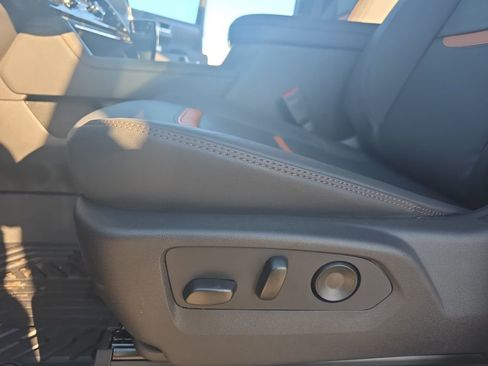 New 2026 GMC Sierra 1500 AT4 w/ AT4 Premium Package image 28