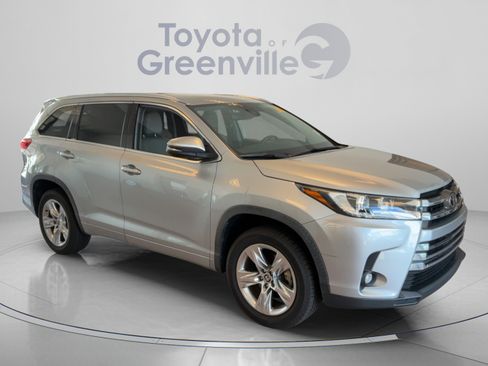 Used 2019 Toyota Highlander Limited FWD image 8
