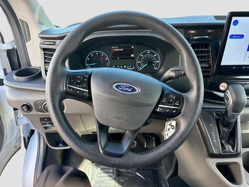 Used 2023 Ford Transit 350 XLT RWD image 12