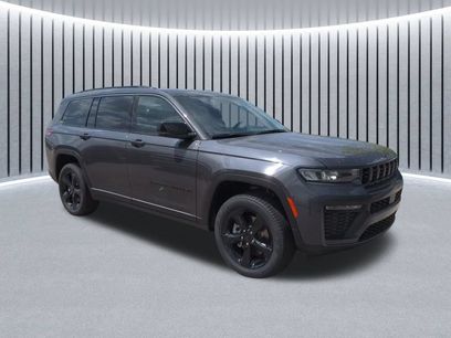 New 2026 Jeep Grand Cherokee L Limited w/ Limited Altitude Package