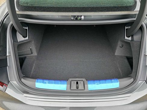 New 2026 Audi S e-tron GT Prestige image 16