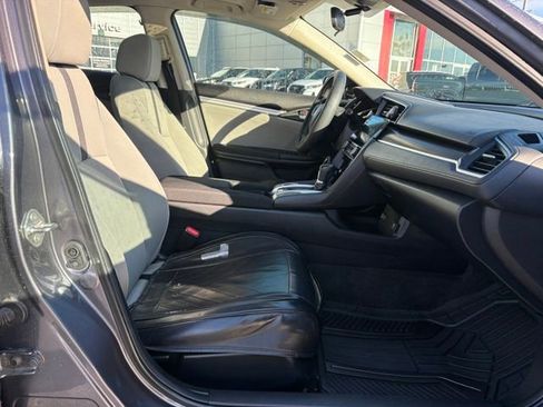 Used 2019 Honda Civic EX image 19