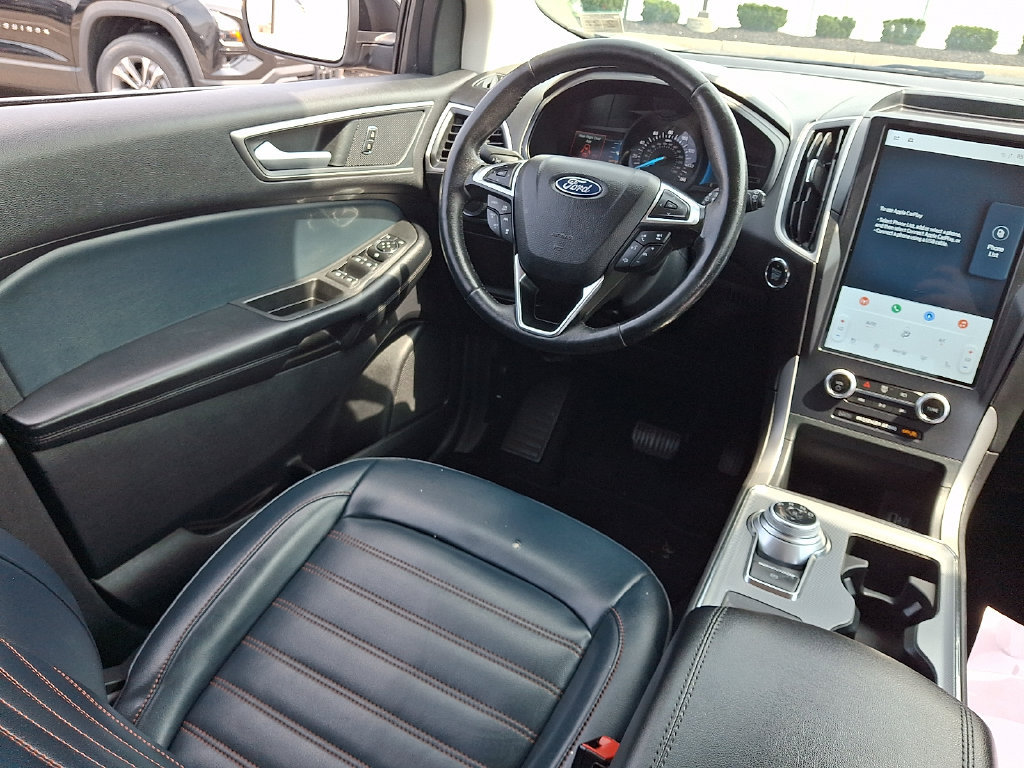 Used 2022 Ford Edge SEL w/ Sport Appearance Package AWD/4WD image 15