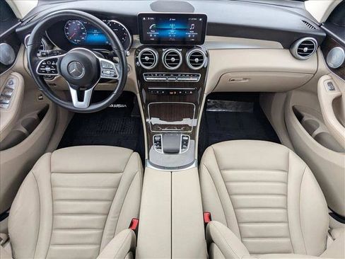 Used 2020 Mercedes-Benz GLC 300 GLC 300 w/ Parking Assistance Package image 17