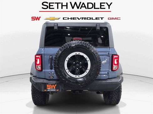 Used 2023 Ford Bronco Black Diamond w/ Sasquatch Package image 6