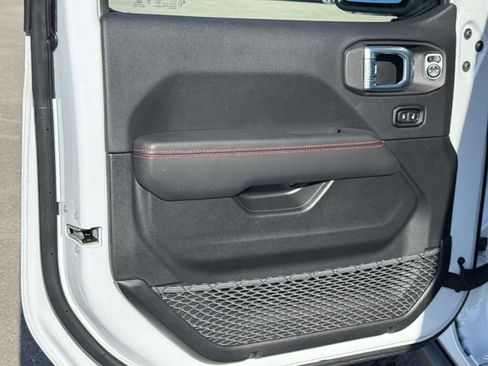 New 2026 Jeep Wrangler Unlimited Rubicon image 25