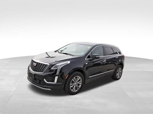 Certified 2022 Cadillac XT5 Premium Luxury image 2