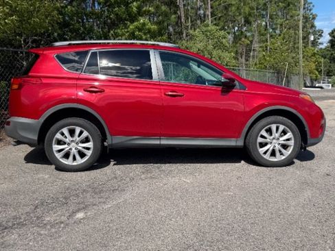 Used 2013 Toyota RAV4 Limited FWD image 1