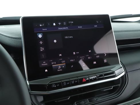 New 2026 Jeep Compass Limited image 10