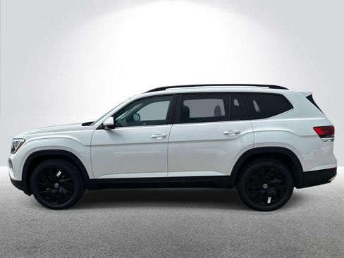 New 2026 Volkswagen Atlas SE AWD/4WD image 2