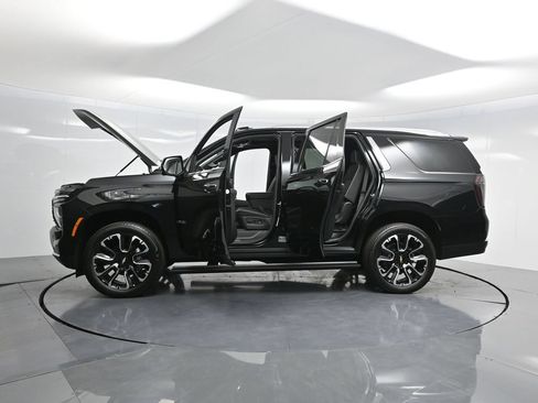 New 2025 Chevrolet Tahoe Premier AWD/4WD image 40