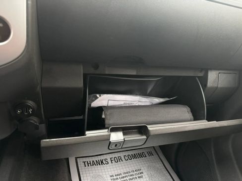 Used 2018 Nissan Frontier PRO-4X image 28