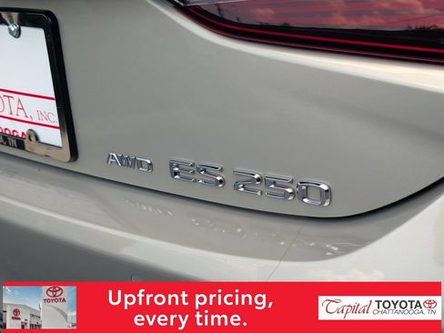 Used 2023 Lexus ES 250 w/ Premium Package AWD/4WD image 25