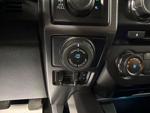Used 2017 Ford F150 XLT w/ Equipment Group 302A Luxury AWD/4WD image 20