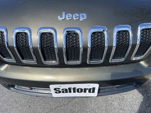 Used 2015 Jeep Cherokee Sport w/ Cold Weather Group image 36