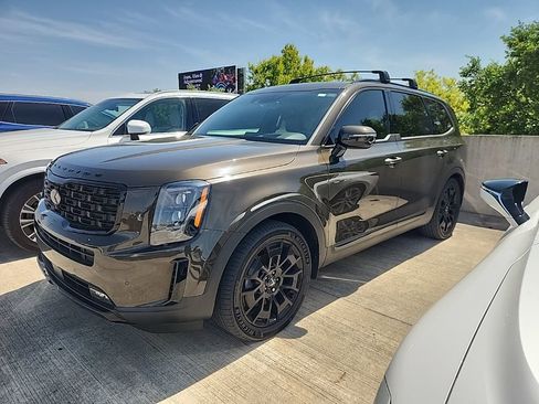 Used 2021 Kia Telluride SX w/ SX Prestige Package image 1