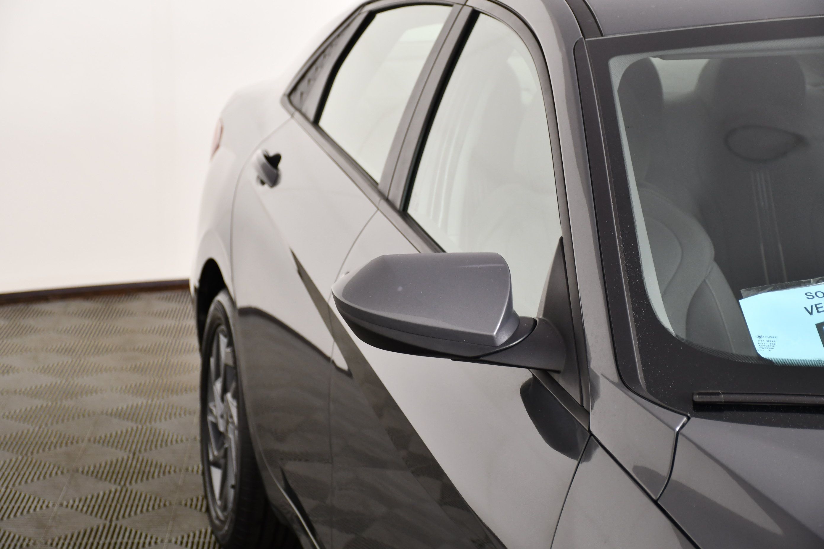 Used 2024 Hyundai Elantra SEL FWD image 18