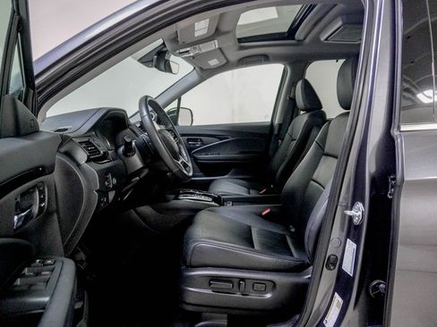 Used 2022 Honda Pilot Touring image 21