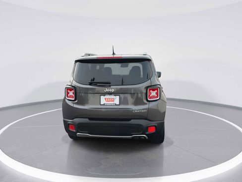 Used 2016 Jeep Renegade Limited image 7
