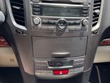 Used 2011 Subaru Outback 2.5i Limited image 3