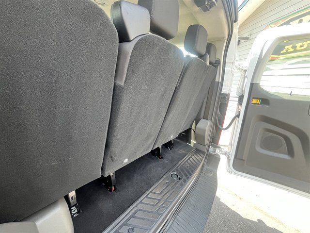 Used 2024 Ford Transit 350 XLT RWD image 57