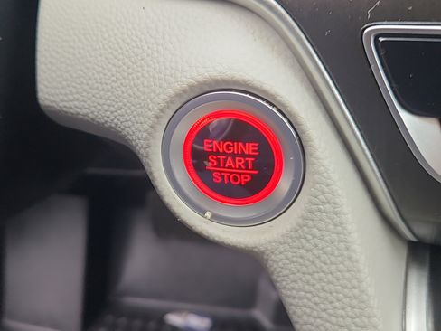 Used 2018 Honda Accord LX image 11