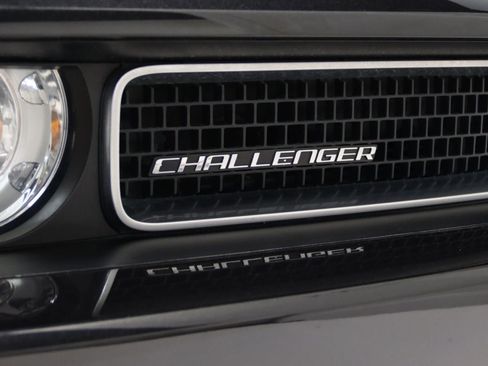 Used 2009 Dodge Challenger R/T image 27