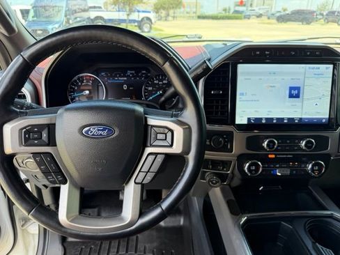 Used 2022 Ford F250 Platinum w/ FX4 Off-Road Package AWD/4WD image 13