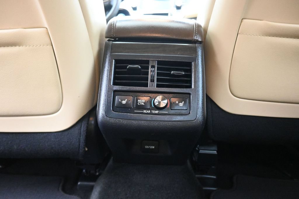 Used 2016 Toyota Avalon Limited w/ Toyota Safety Sense Package FWD image 36