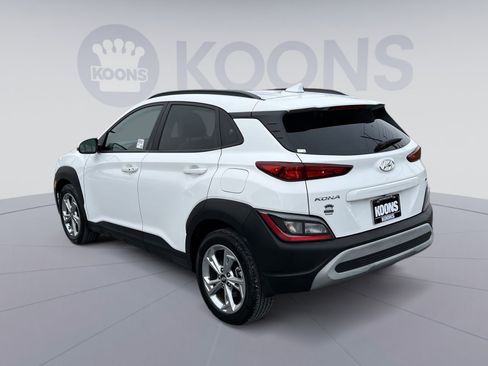 Used 2023 Hyundai Kona SEL image 4