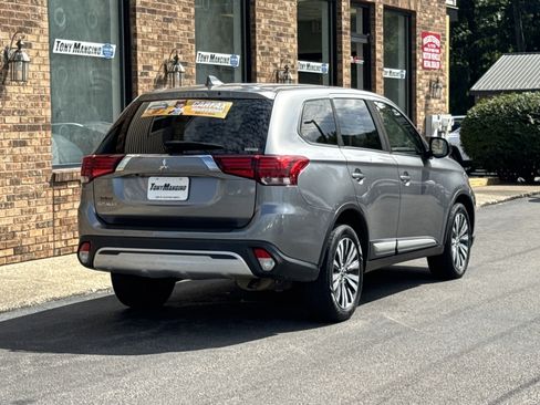 Used 2020 Mitsubishi Outlander ES AWD/4WD image 5