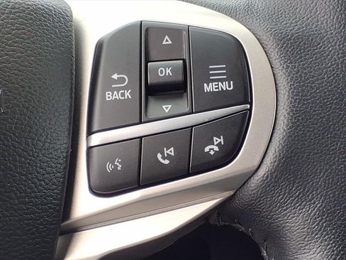 Used 2022 Ford Explorer XLT w/ Equipment Group 202A image 18