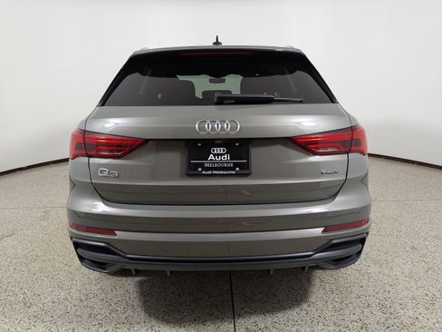 Certified 2022 Audi Q3 2.0T Premium Plus AWD/4WD image 6