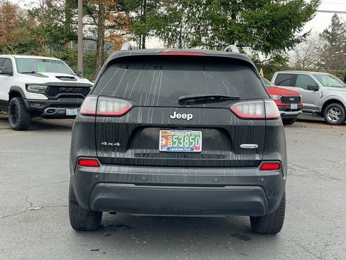 Used 2020 Jeep Cherokee Latitude Plus image 5