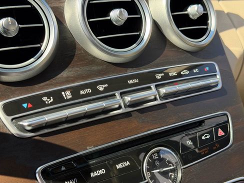 Used 2018 Mercedes-Benz C 300 C 300 Sedan 4D w/ Premium Package image 33