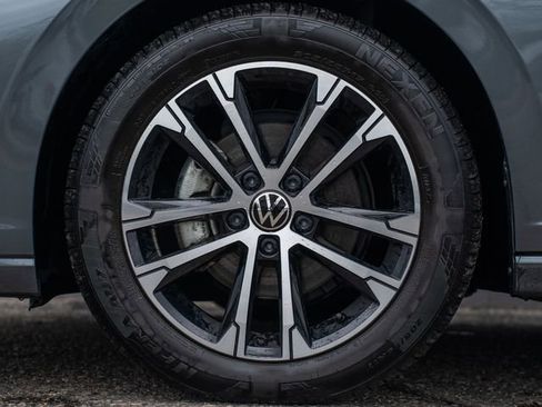 Used 2025 Volkswagen Jetta Sport FWD image 12