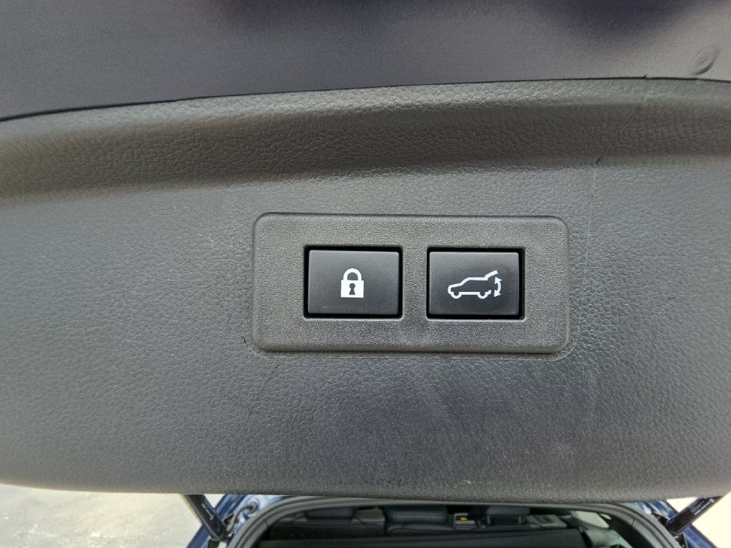 Used 2025 Subaru Outback Onyx Edition AWD/4WD image 34