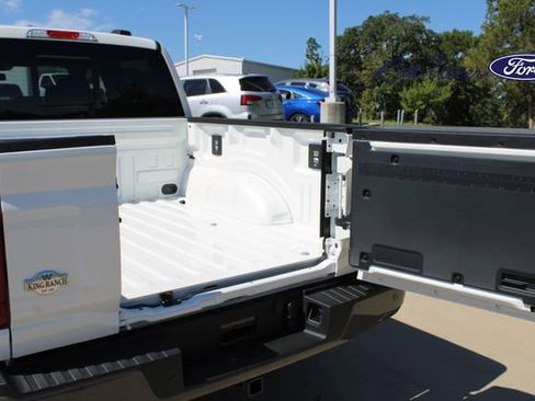 Used 2025 Ford F150 King Ranch w/ FX4 Off-Road Package image 8