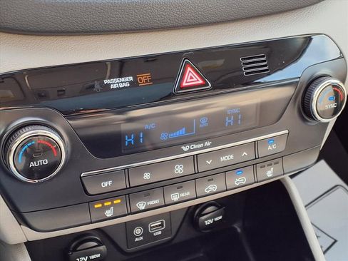 Used 2018 Hyundai Tucson Value w/ Cargo Package image 7