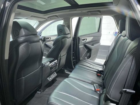 Used 2024 Acura MDX SH-AWD w/ Technology Package image 12