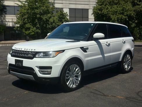 Used 2016 Land Rover Range Rover Sport HSE AWD/4WD image 3