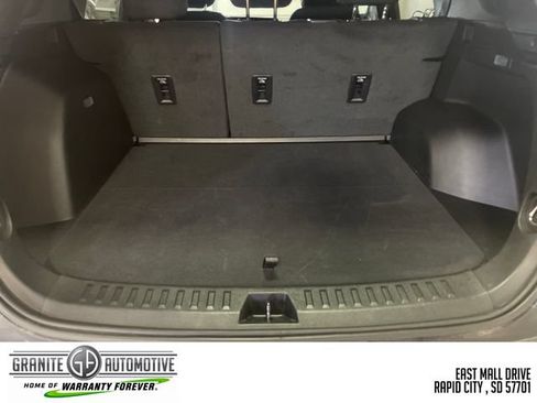 Used 2026 Chevrolet Equinox LT AWD/4WD image 26