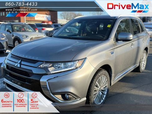 Used 2021 Mitsubishi Outlander SEL image 1